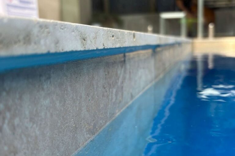 Expert Pool Caulking in Melbourne CBD