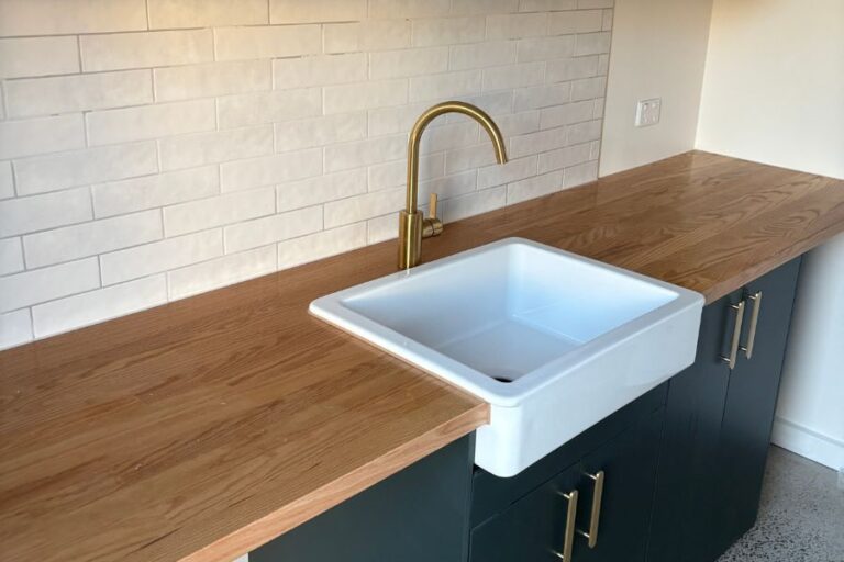 Coburg Kitchen & Bathroom Caulking Experts