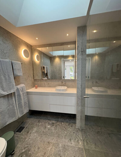 Bathroom Caulking Melbourne