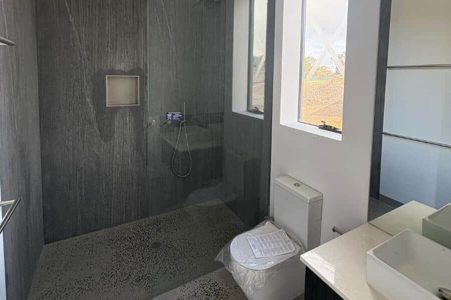 Bathroom Caulking & Sealing Melbourne