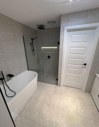 Bathroom Caulking Melbourne
